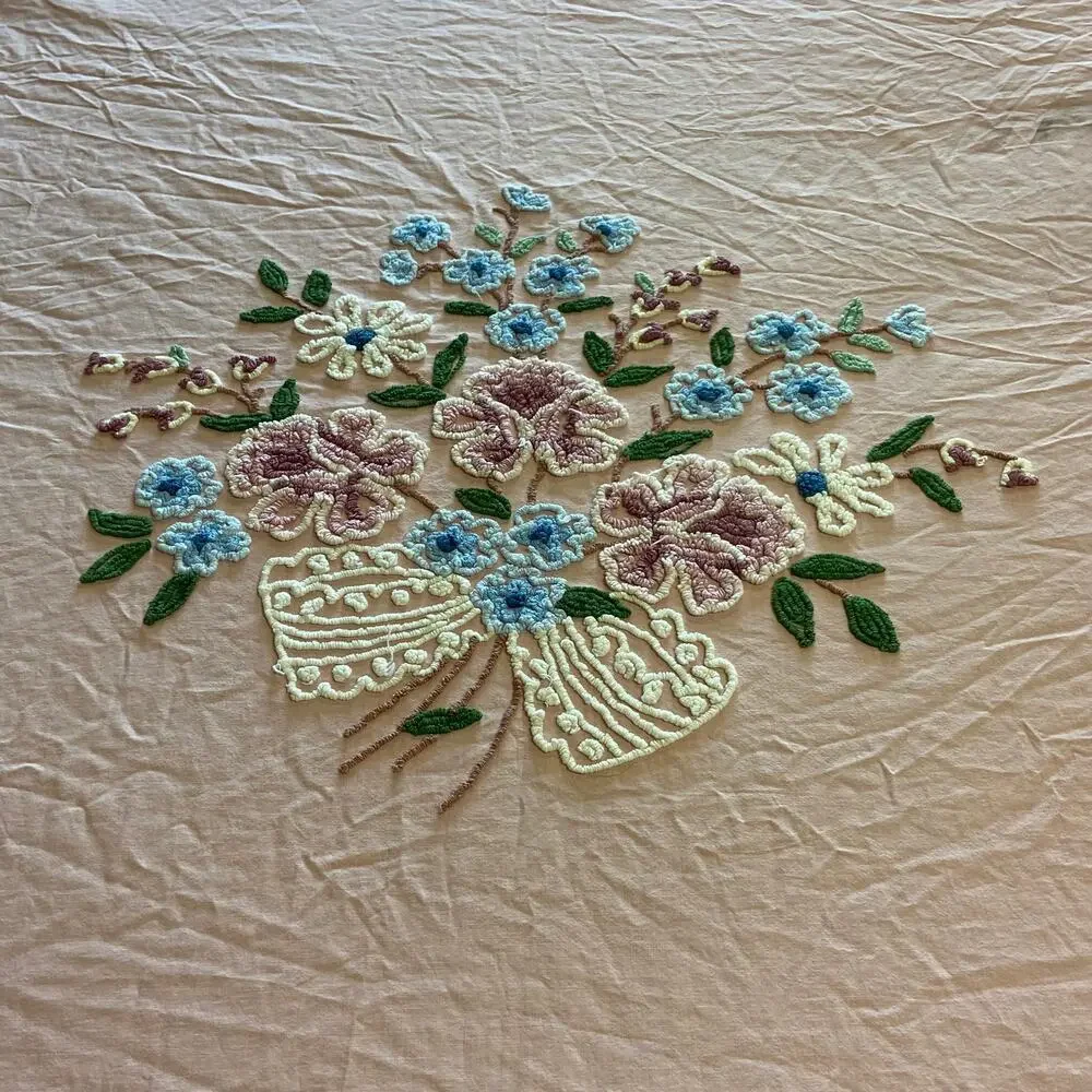 Vtg Cabin Crafts Needle Tuft Chenille Bedspread Full Size Ruffle Pink Floral
